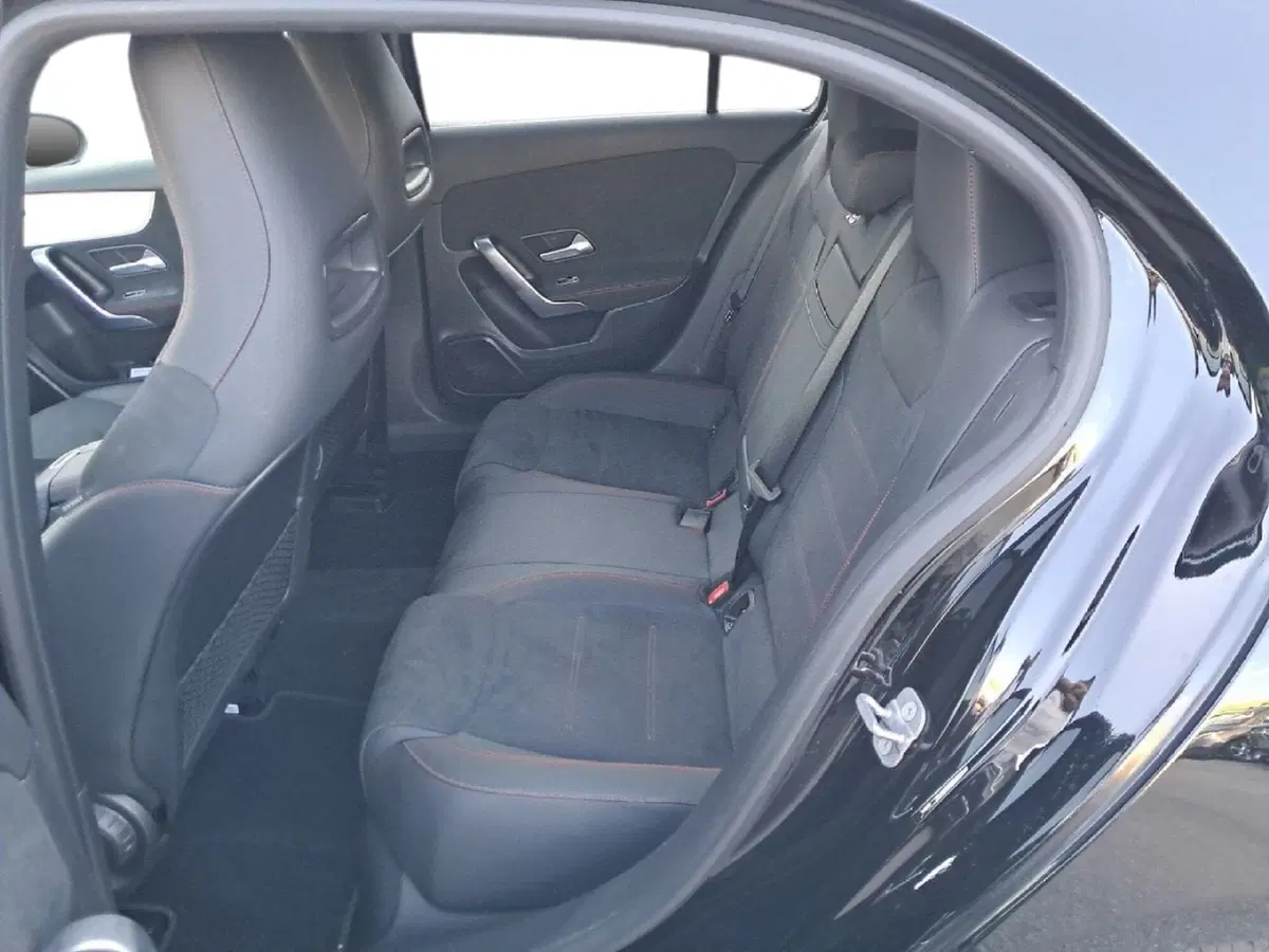 Mercedes-Benz Classe A usata a Salerno (11)