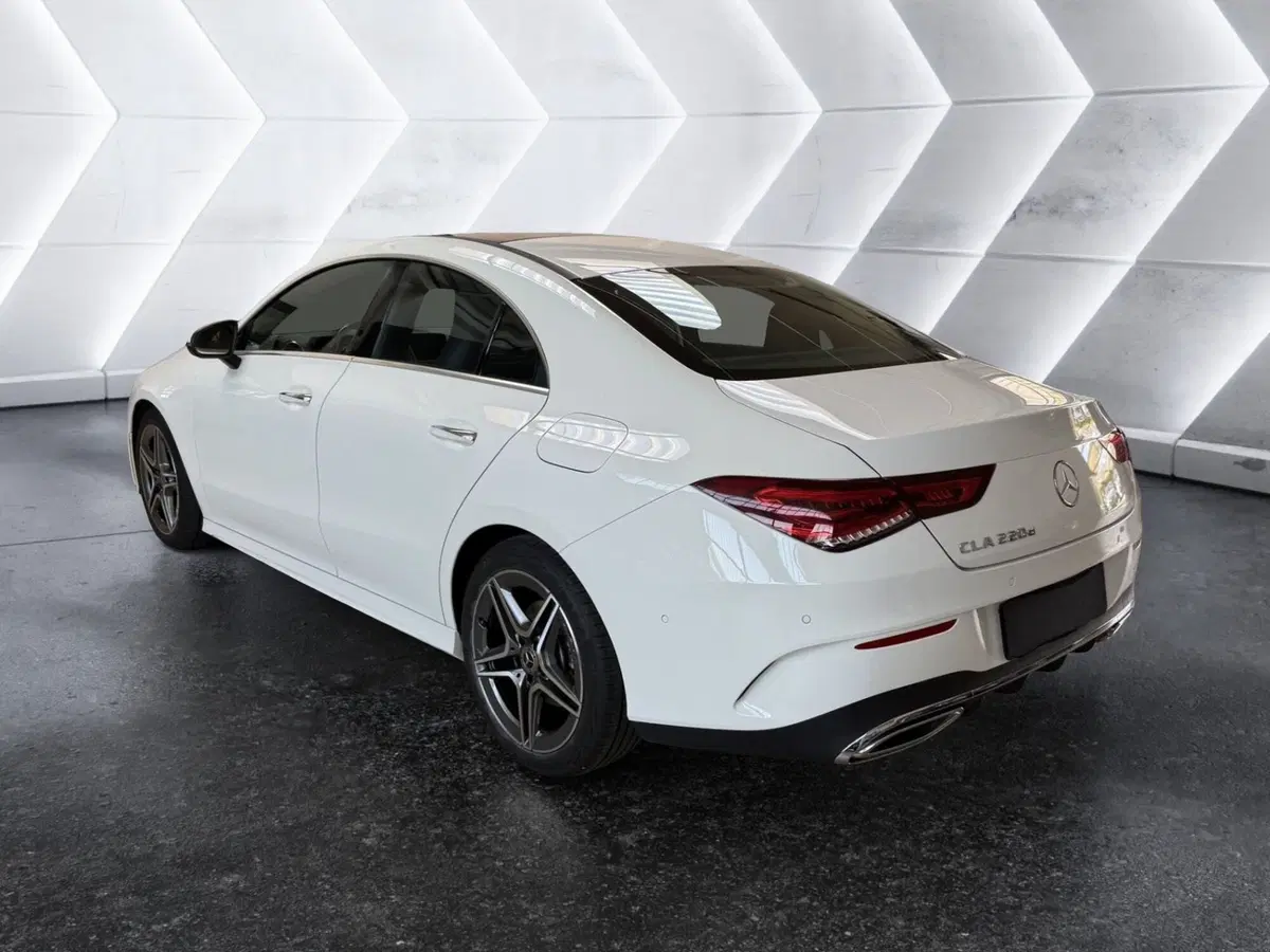 Mercedes-Benz CLA usata a Napoli (7)