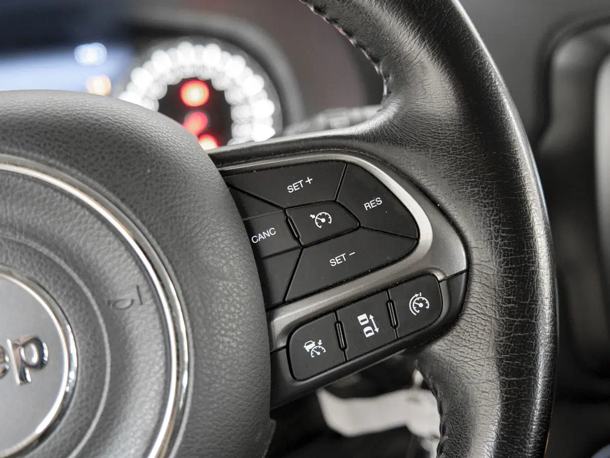 Jeep Renegade usata a Prato (8)