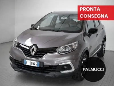 Renault Captur 0.9 TCe 12V 90 CV Start&Stop Intens del 2017 usata a Prato