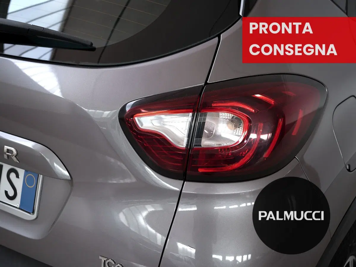 Renault Captur usata a Prato (14)