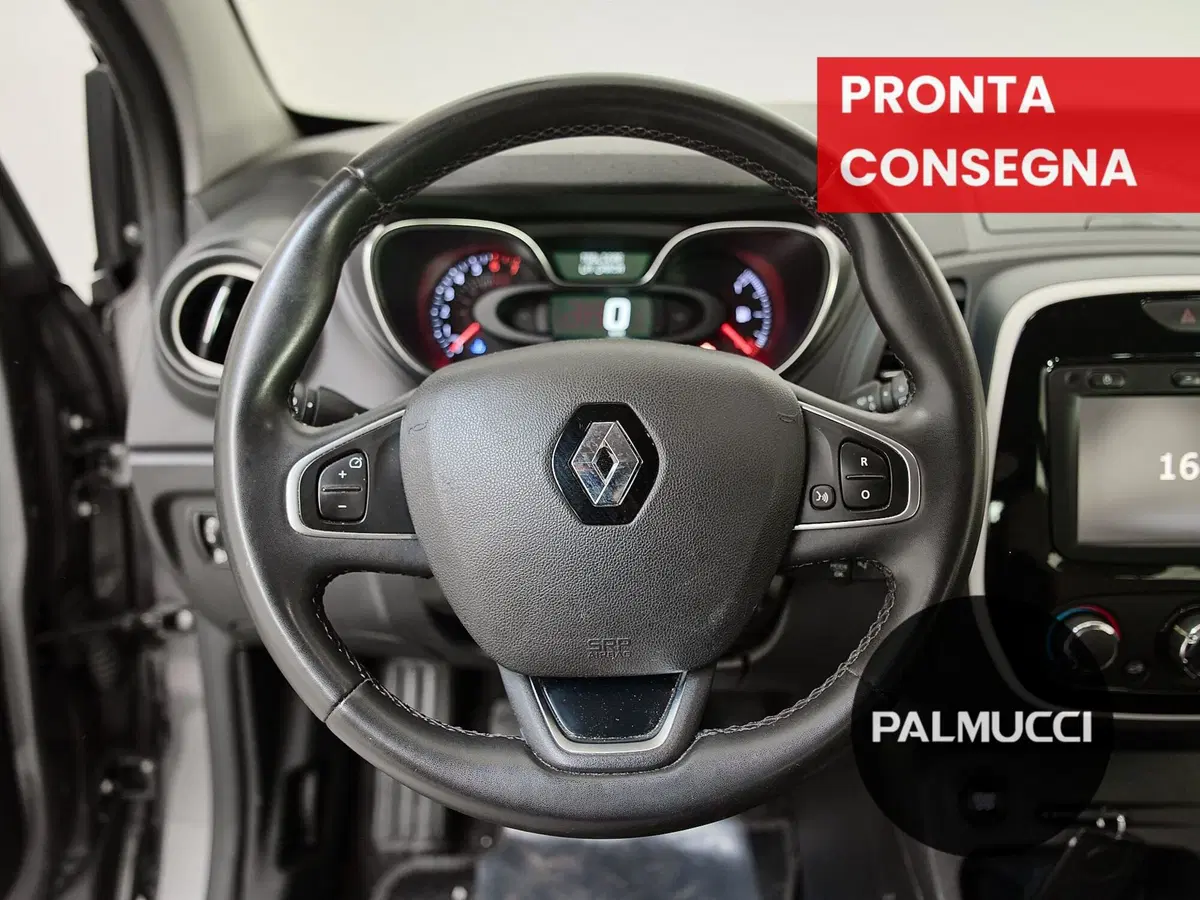Renault Captur usata a Prato (17)