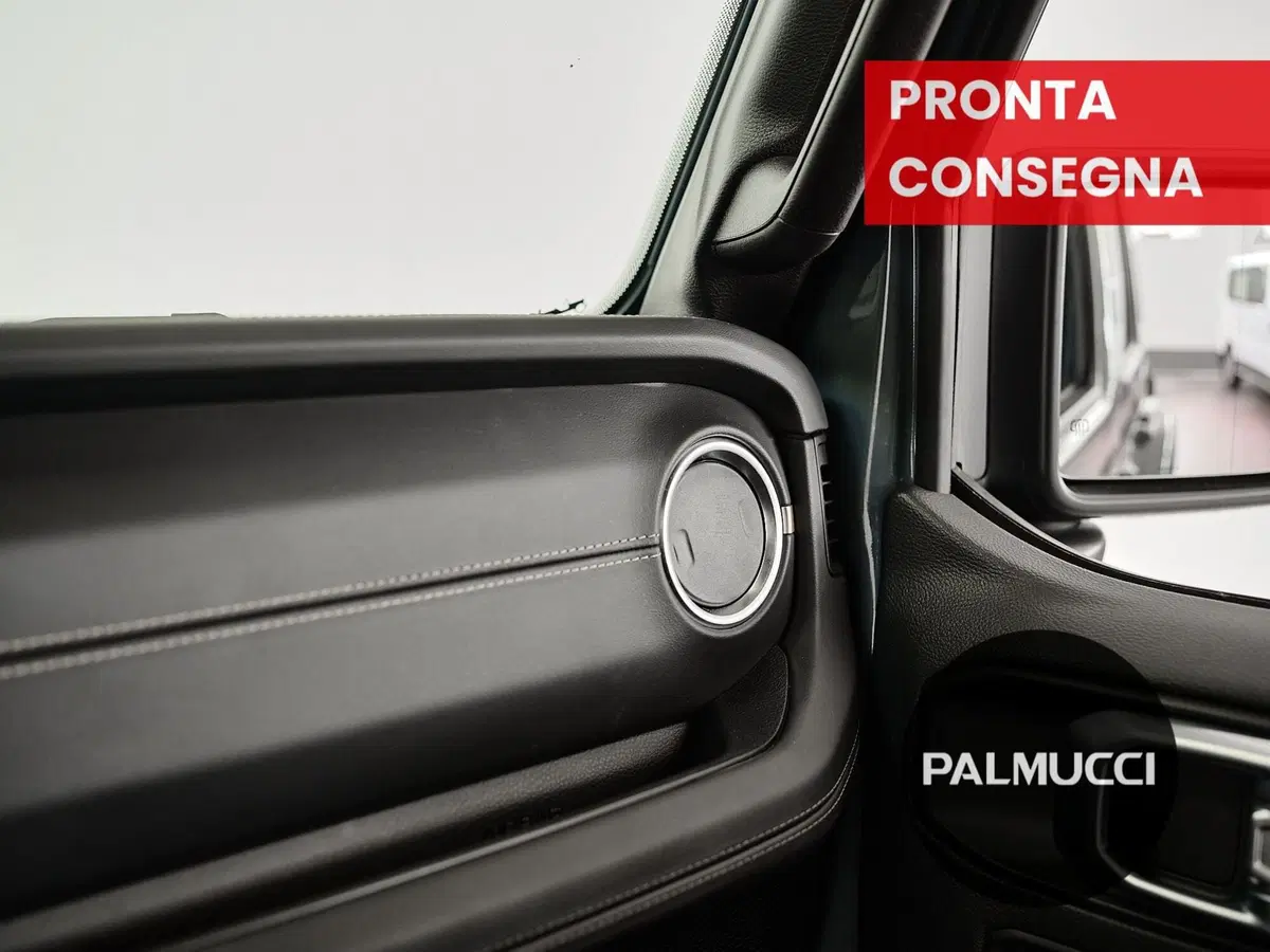 Jeep Wrangler Unlimited usata a Prato (17)