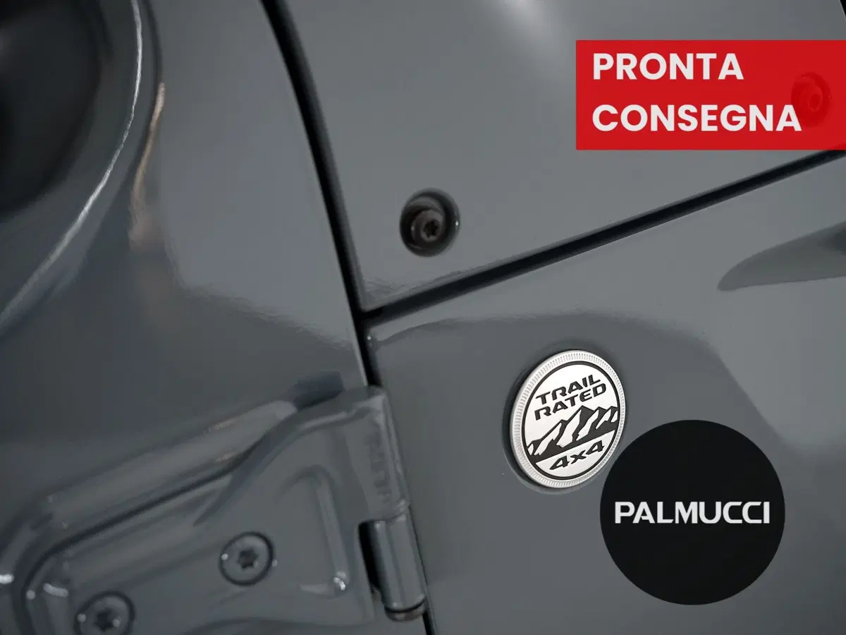 Jeep Wrangler Unlimited usata a Prato (9)