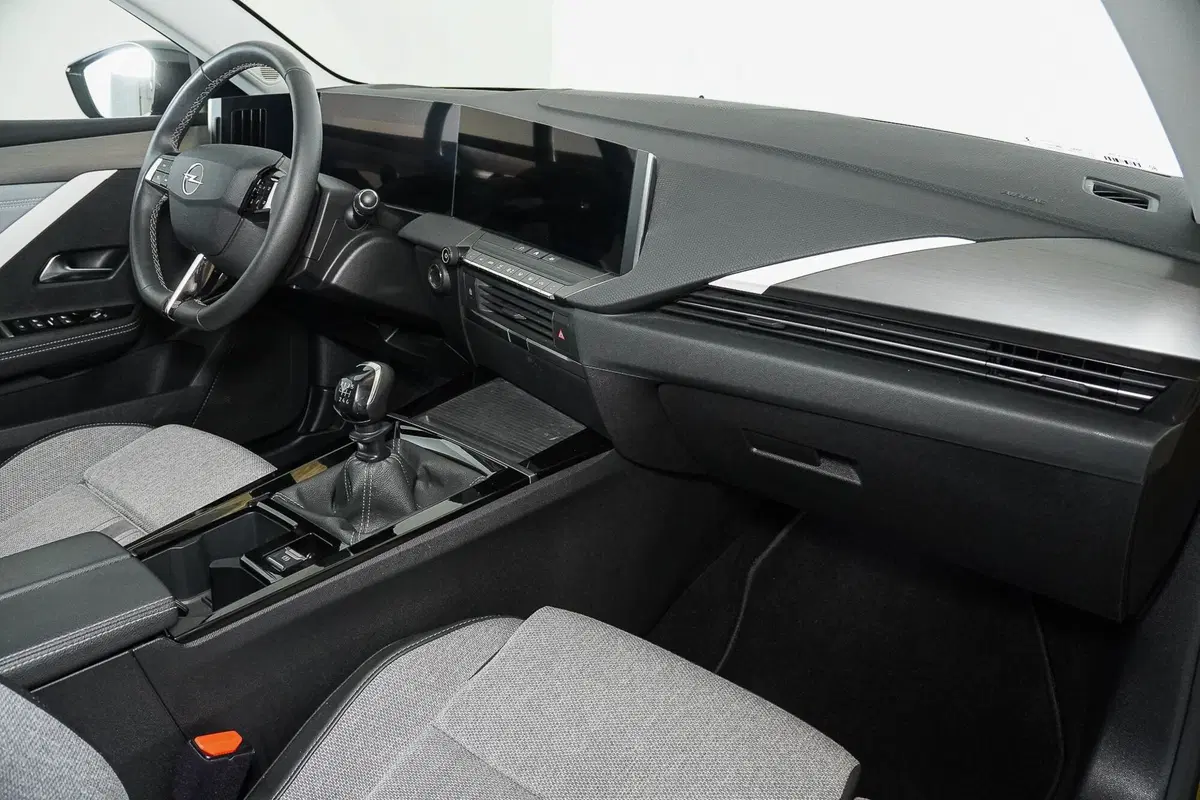 Opel Astra usata a Perugia (12)