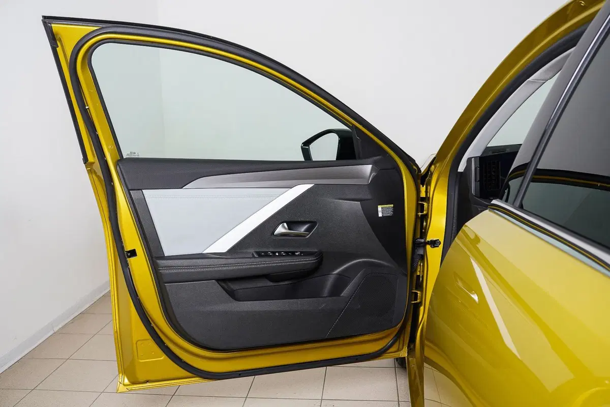 Opel Astra usata a Perugia (14)