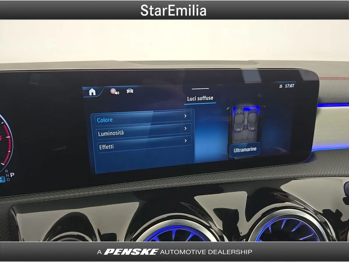 Mercedes-Benz CLA Shooting Brake usata a Bologna (14)