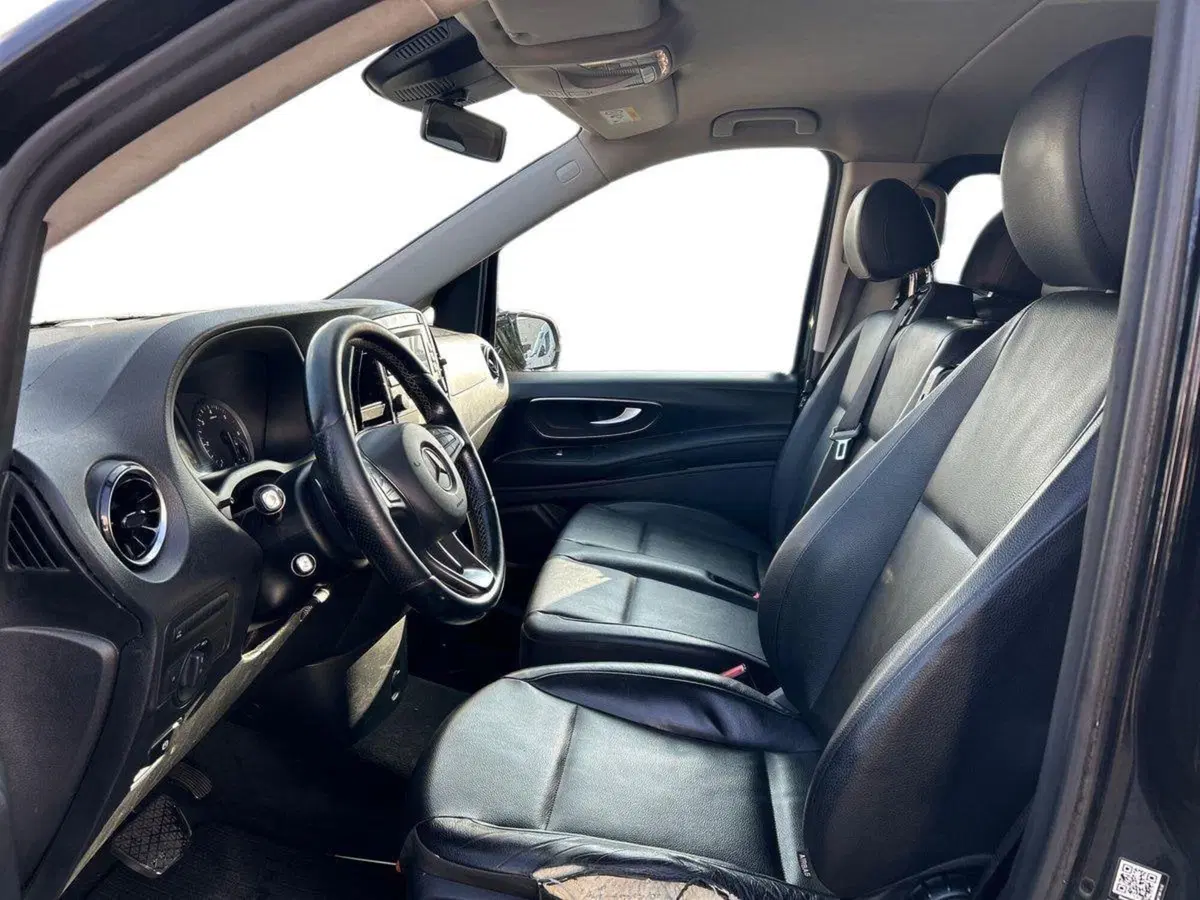 Mercedes-Benz Vito usata a Milano (10)