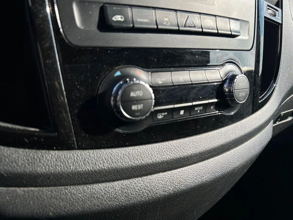 Mercedes-Benz Vito usata a Milano (14)