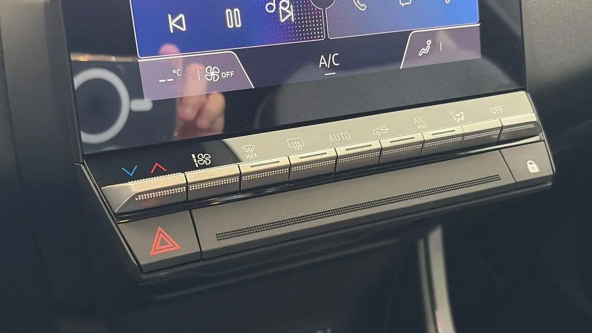 Renault Captur nuova a Treviso (6)