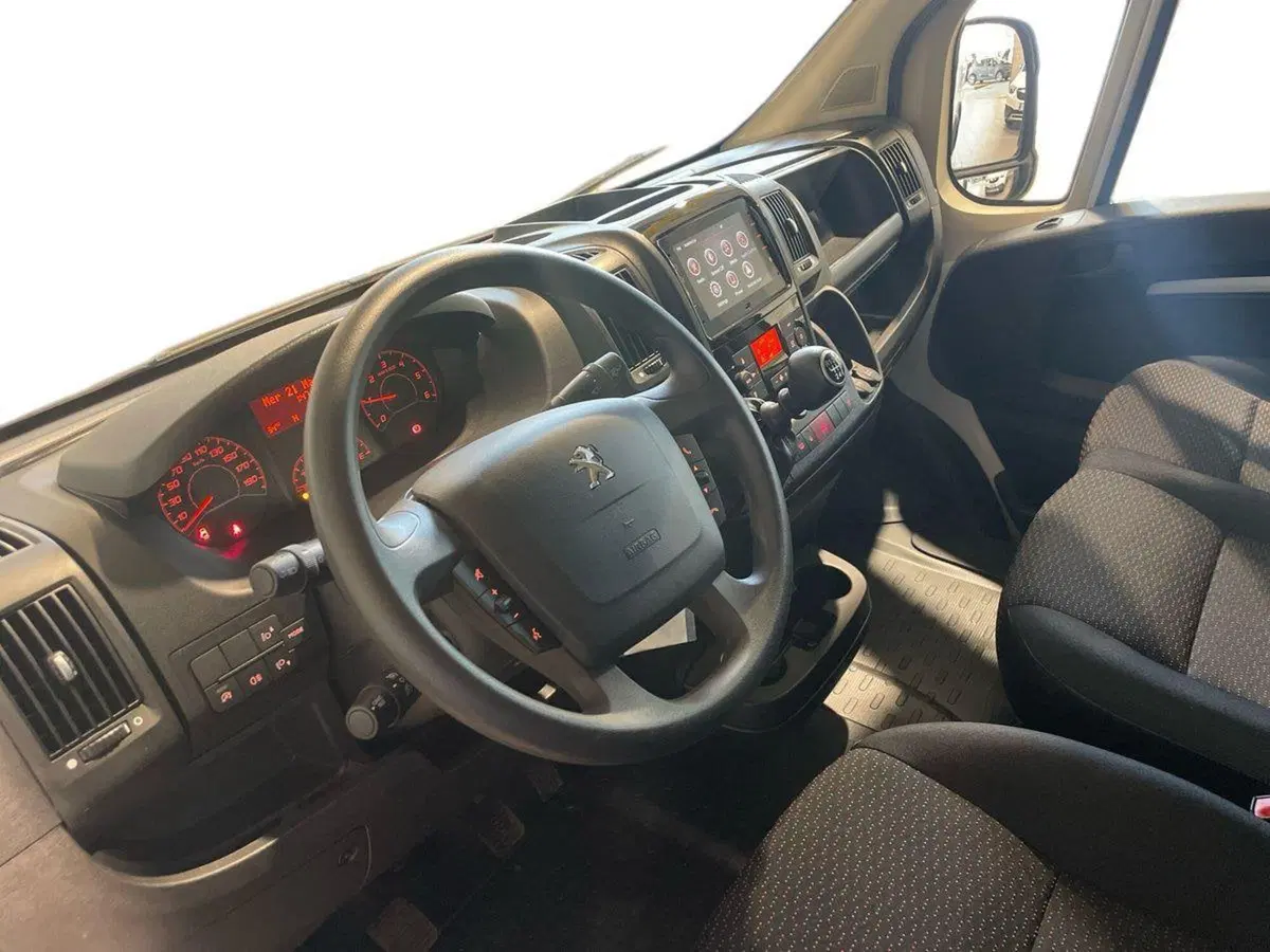 Peugeot Boxer Furgone usata a Salerno (9)