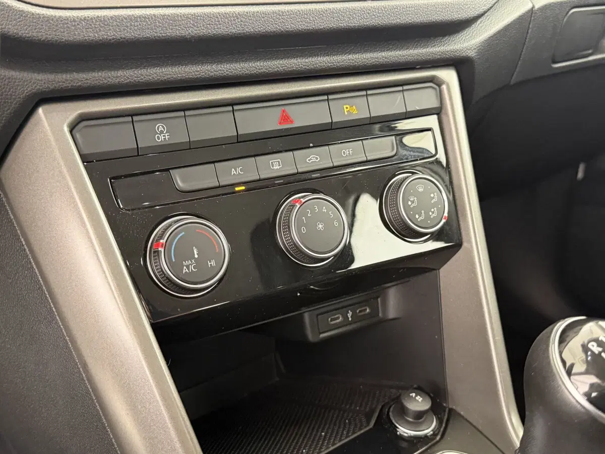 Volkswagen T-Roc usata a Perugia (15)