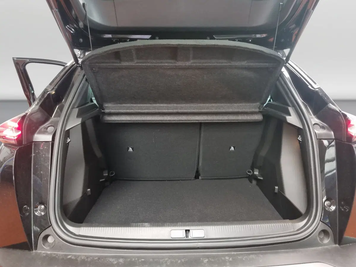 Peugeot 2008 nuova a Varese (15)