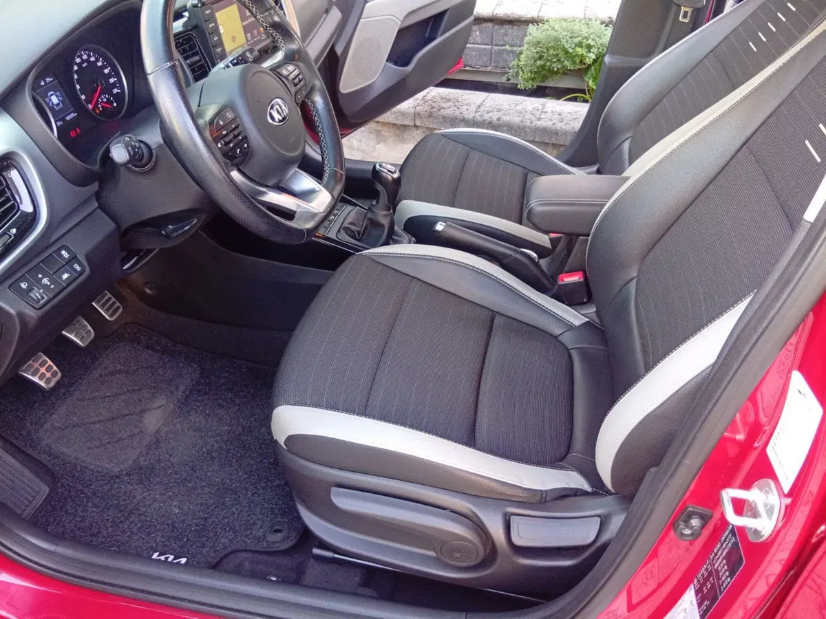 Kia Stonic usata a Brescia (8)