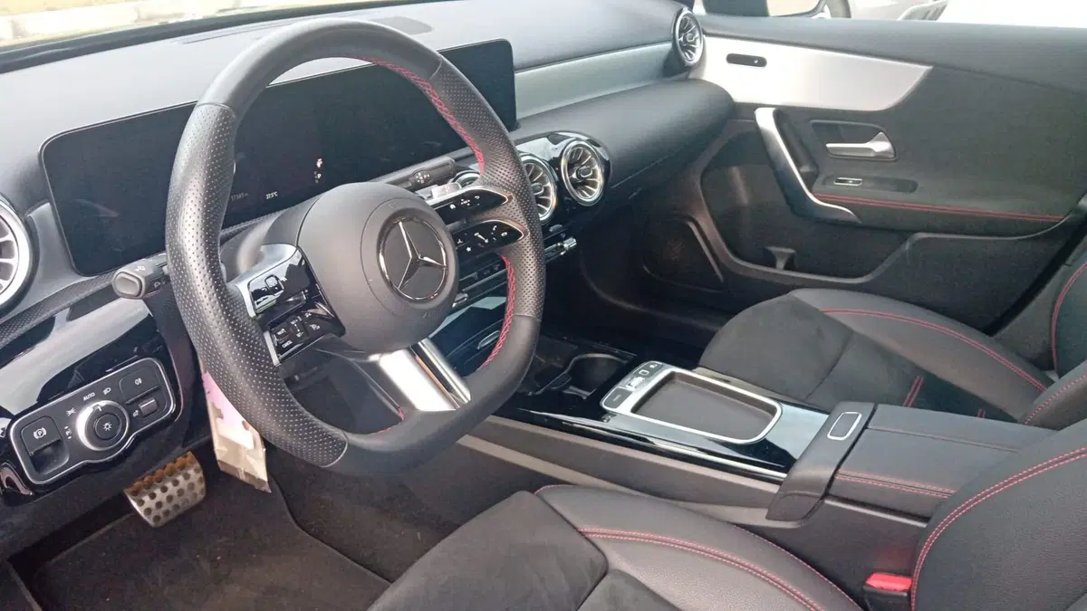 Mercedes-Benz Classe A usata a Benevento (10)