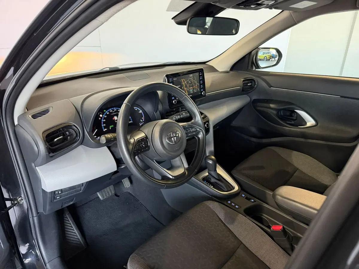 Toyota Yaris Cross usata a Monza e Brianza (12)