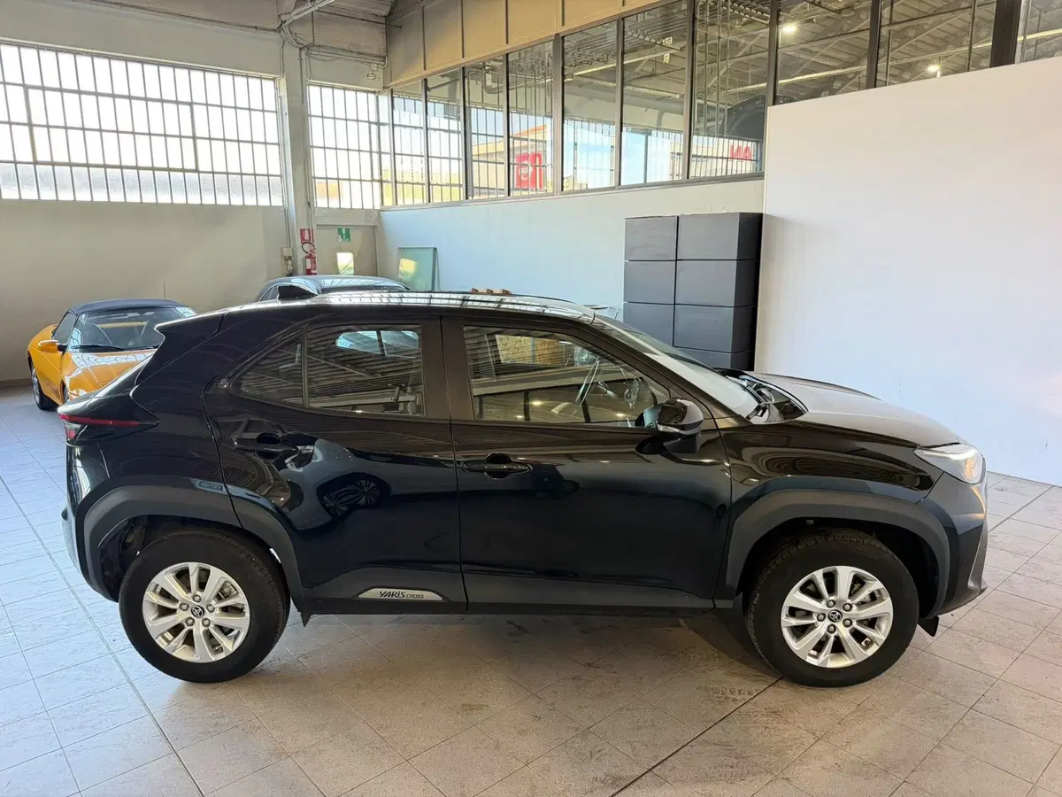 Toyota Yaris Cross usata a Monza e Brianza (8)