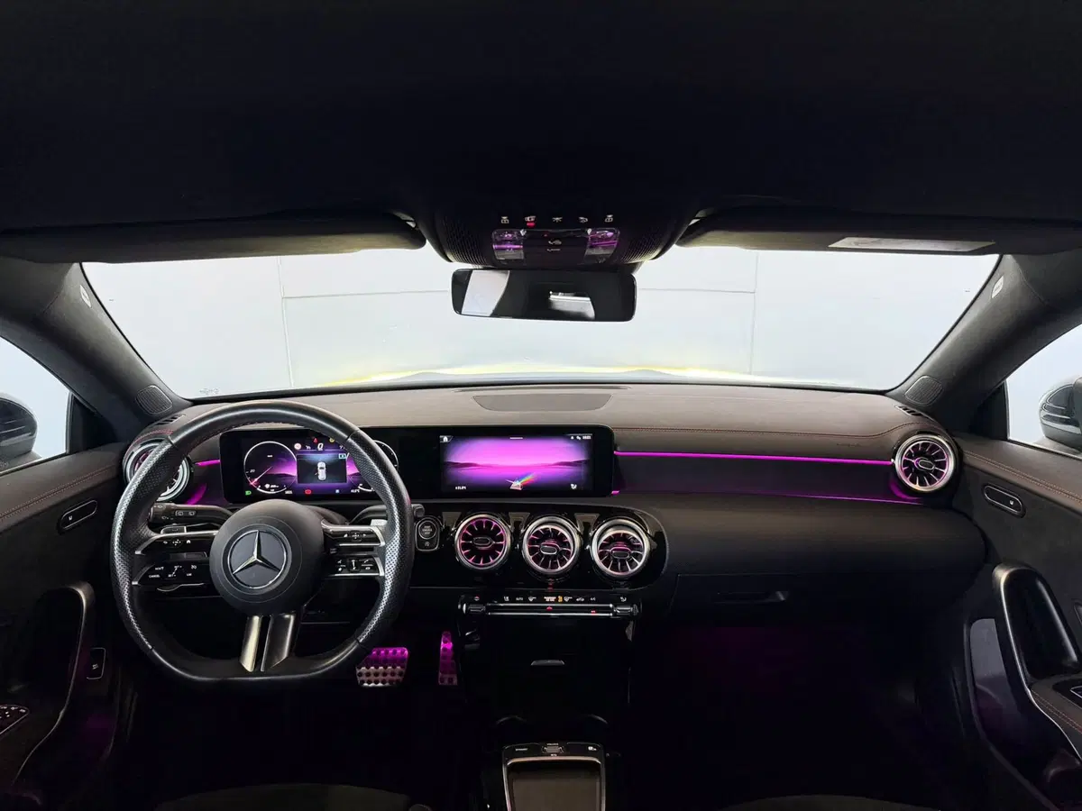 Mercedes-Benz CLA Shooting Brake usata a Monza e Brianza (11)