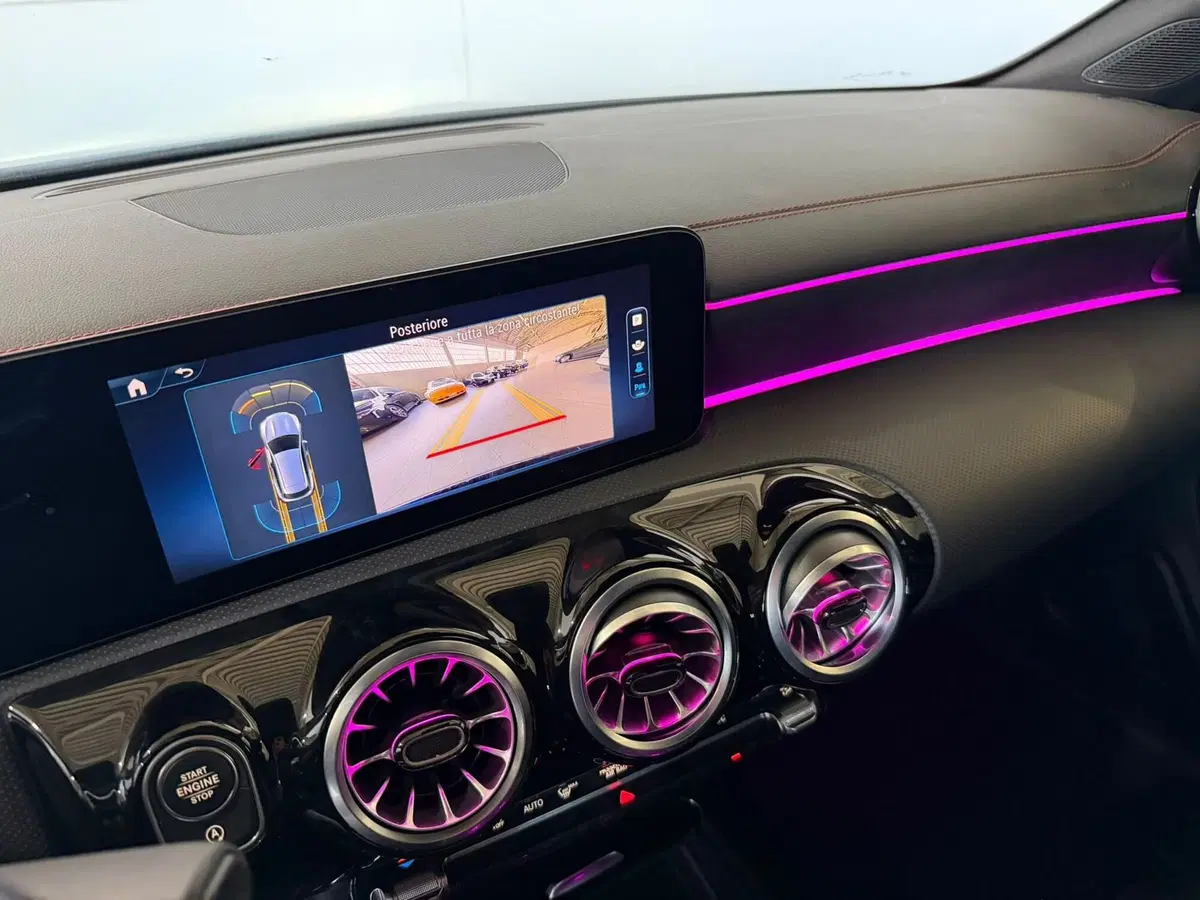 Mercedes-Benz CLA Shooting Brake usata a Monza e Brianza (13)