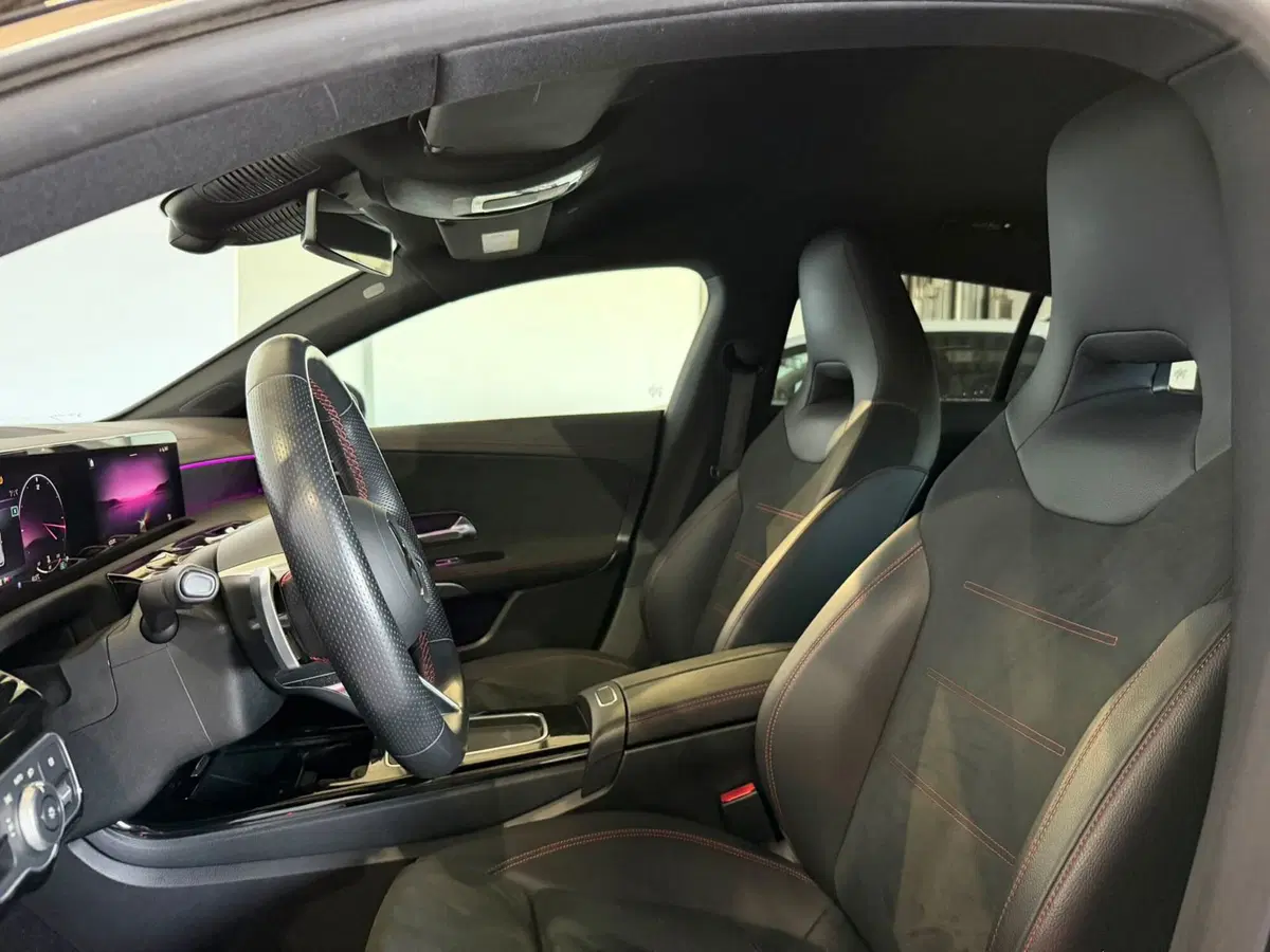 Mercedes-Benz CLA Shooting Brake usata a Monza e Brianza (15)