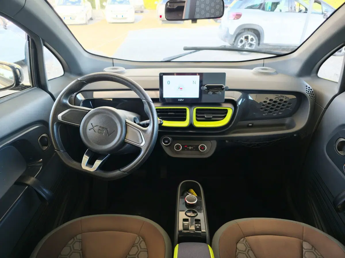 Xev XEV YoYo usata a Firenze (8)