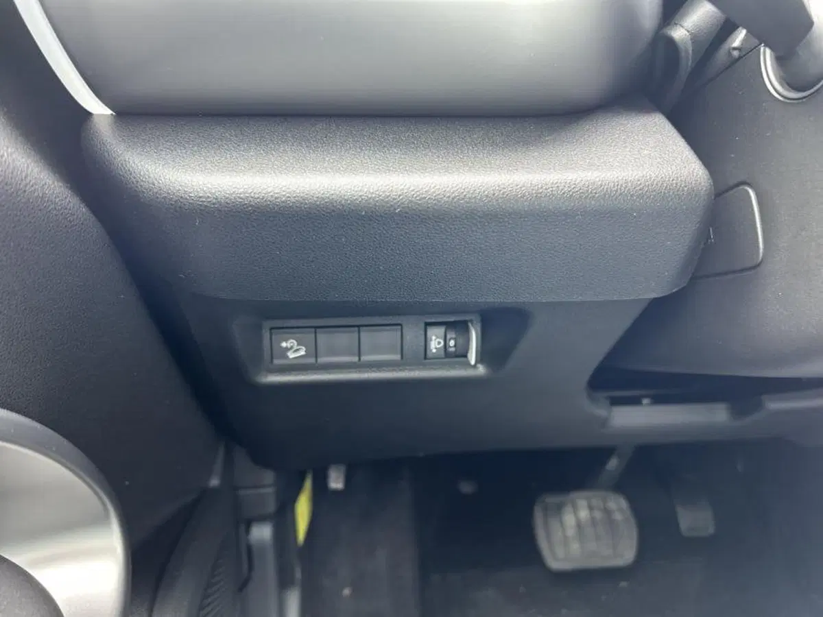 Jeep Avenger nuova a Cuneo (17)
