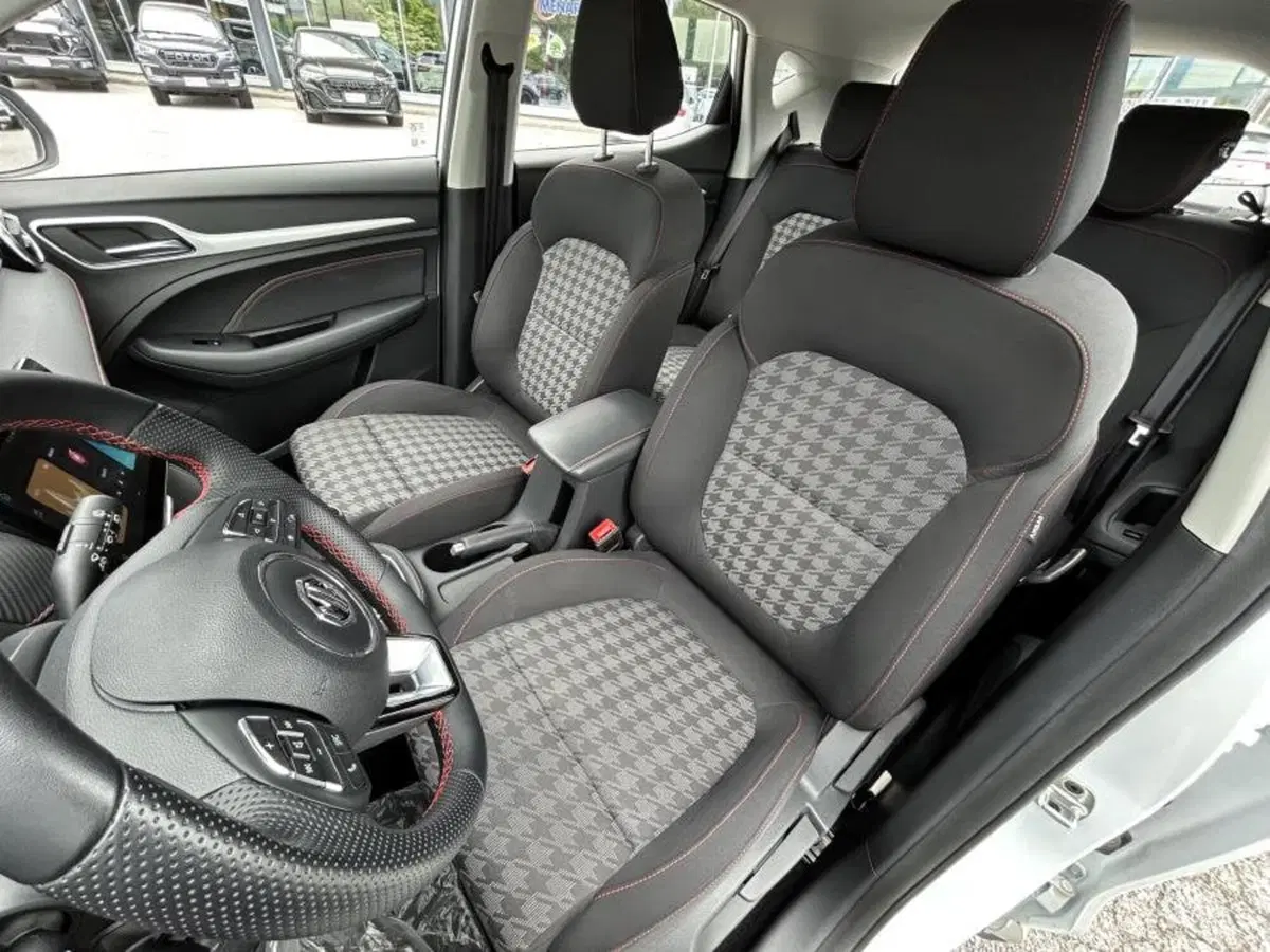 Mg ZS usata a Cuneo (7)