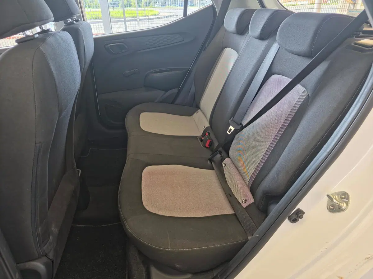 Hyundai i10 usata a Firenze (16)