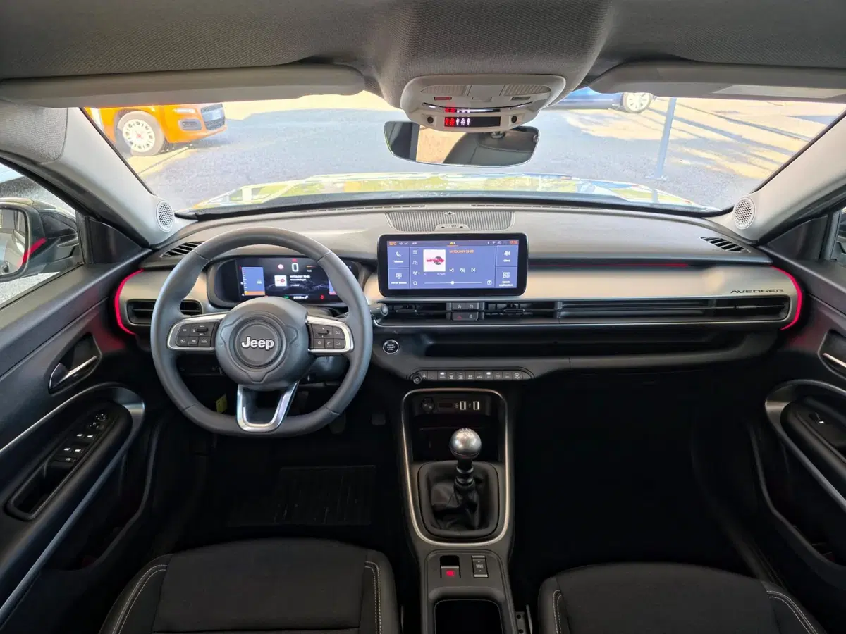 Jeep Avenger usata a Firenze (8)