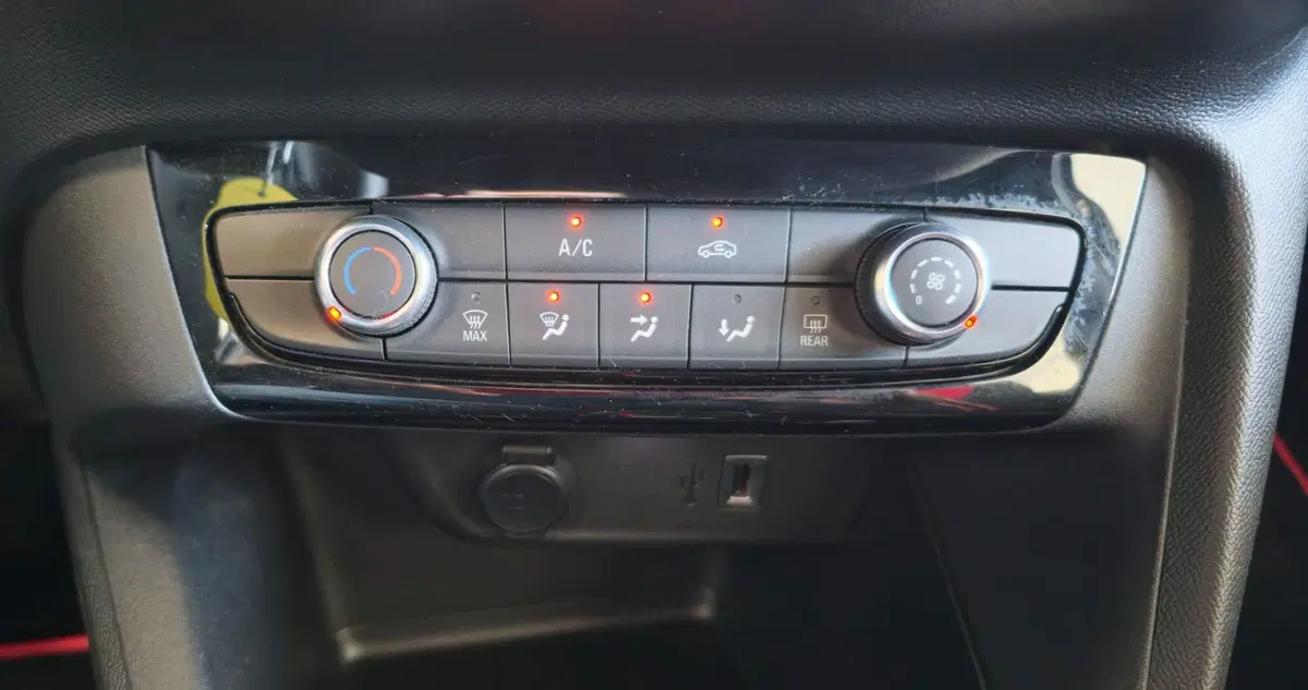Opel Corsa usata a Firenze (15)