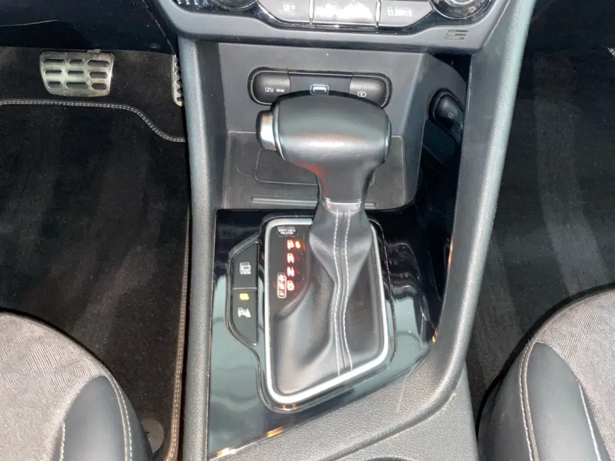 Kia Niro usata a Lodi (11)