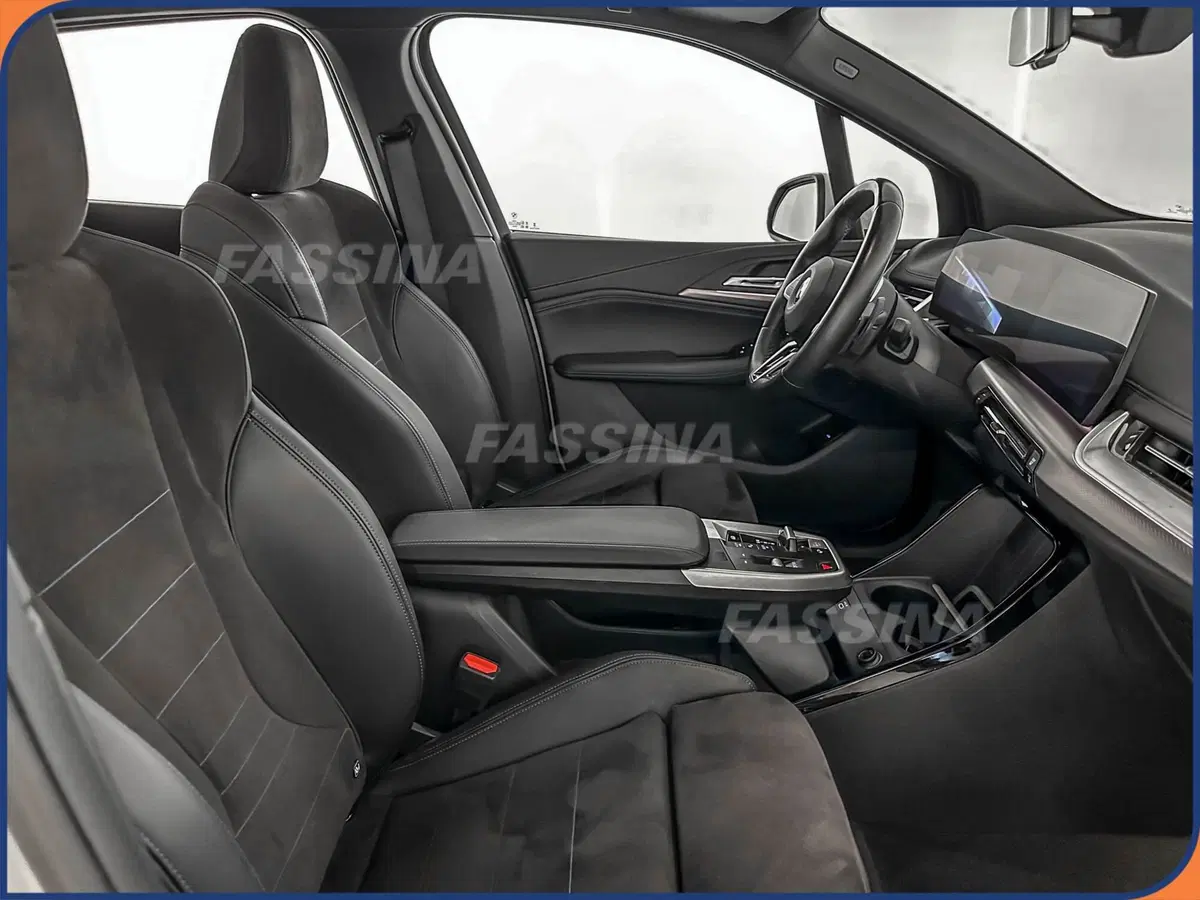 BMW Serie 2 Active Tourer usata a Milano (14)