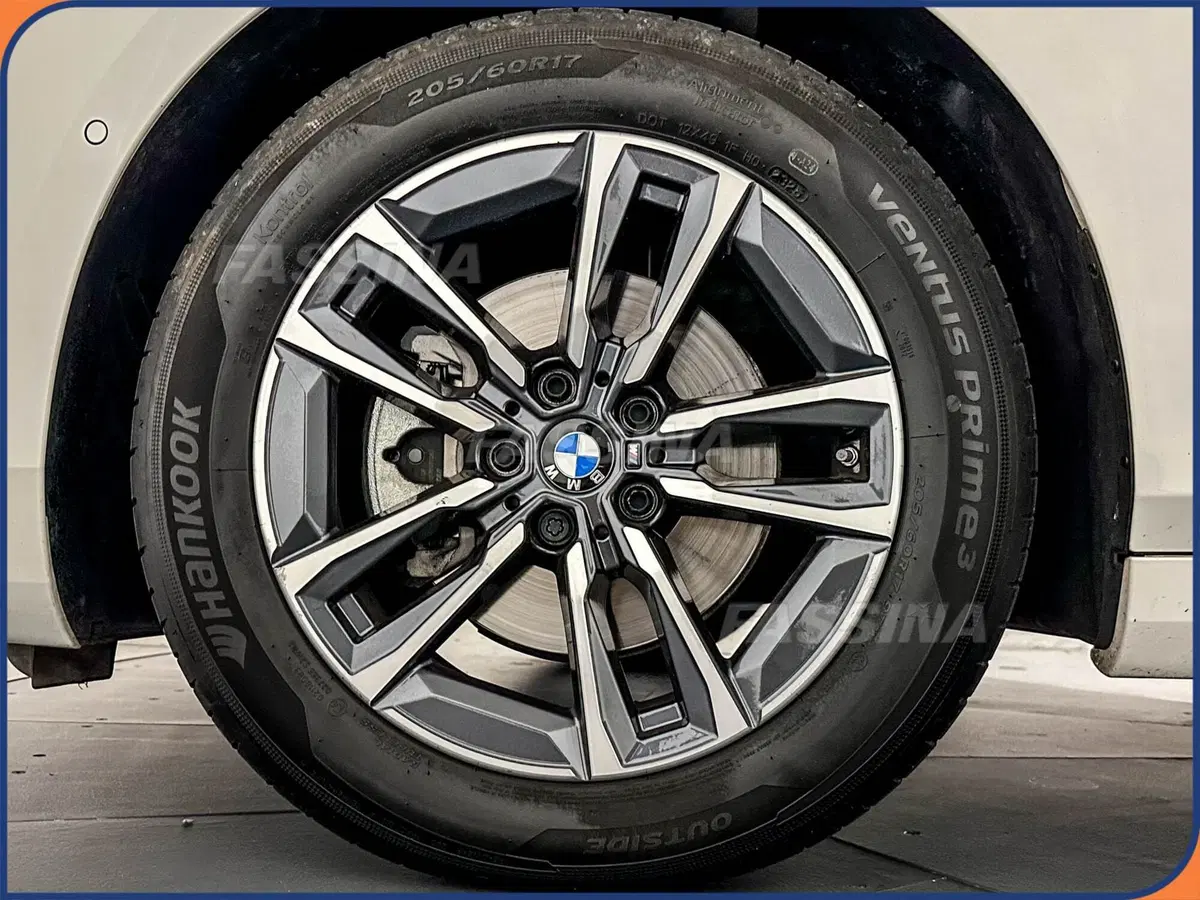 BMW Serie 2 Active Tourer usata a Milano (7)