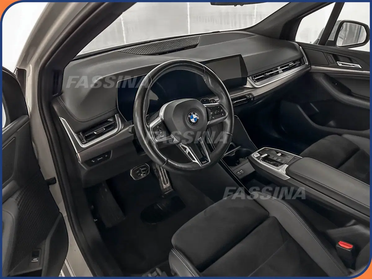 BMW Serie 2 Active Tourer usata a Milano (9)