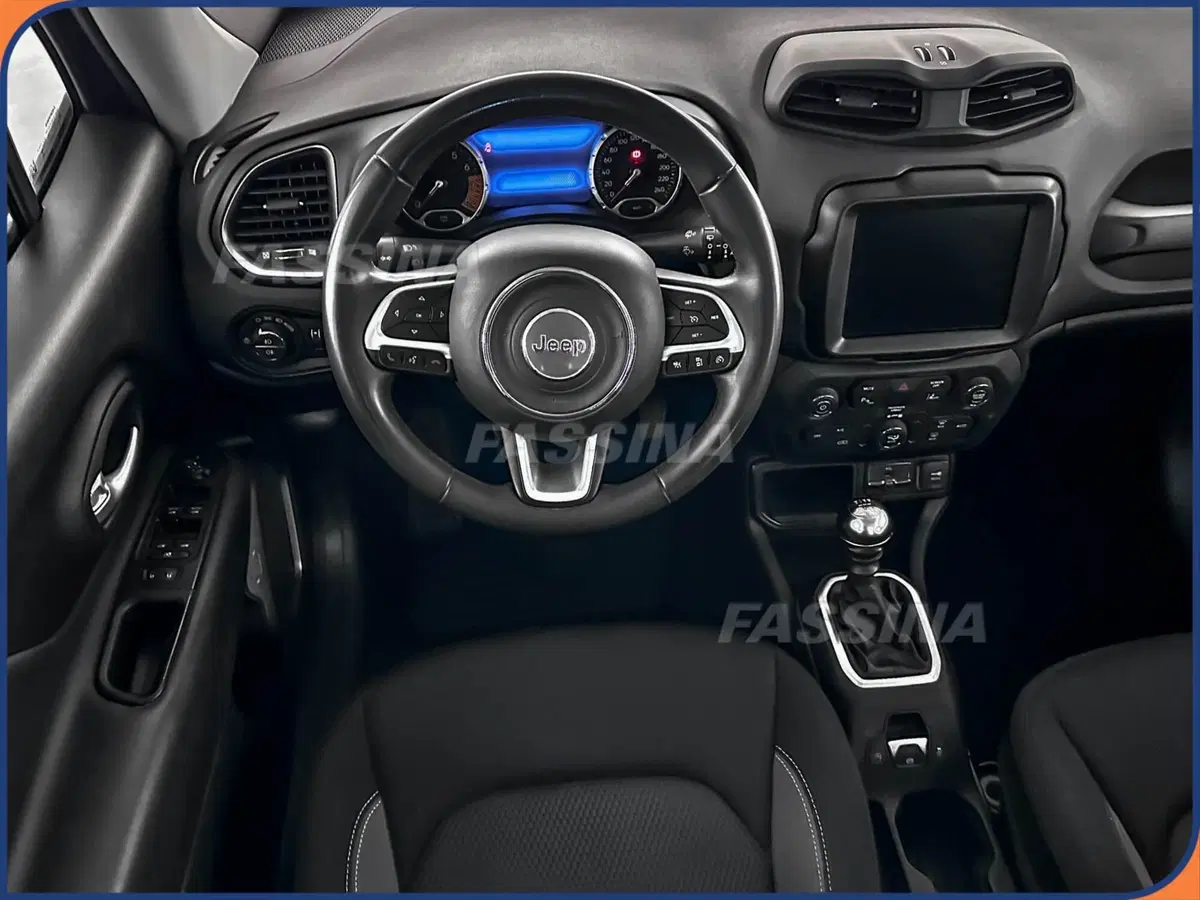 Jeep Renegade usata a Milano (10)