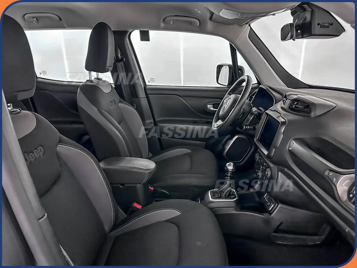 Jeep Renegade usata a Milano (13)