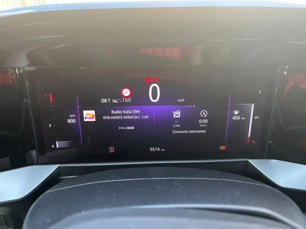 Opel Mokka nuova a Massa-Carrara (9)