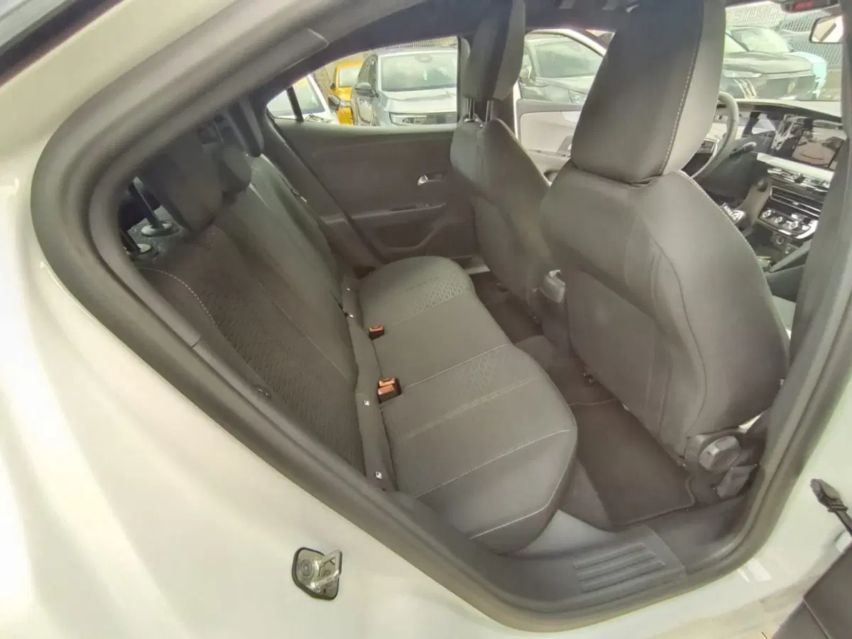 Opel Mokka nuova a Massa-Carrara (12)
