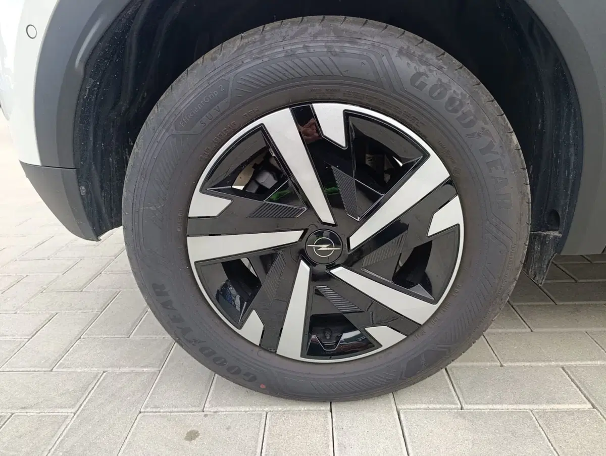 Opel Mokka nuova a Massa-Carrara (13)