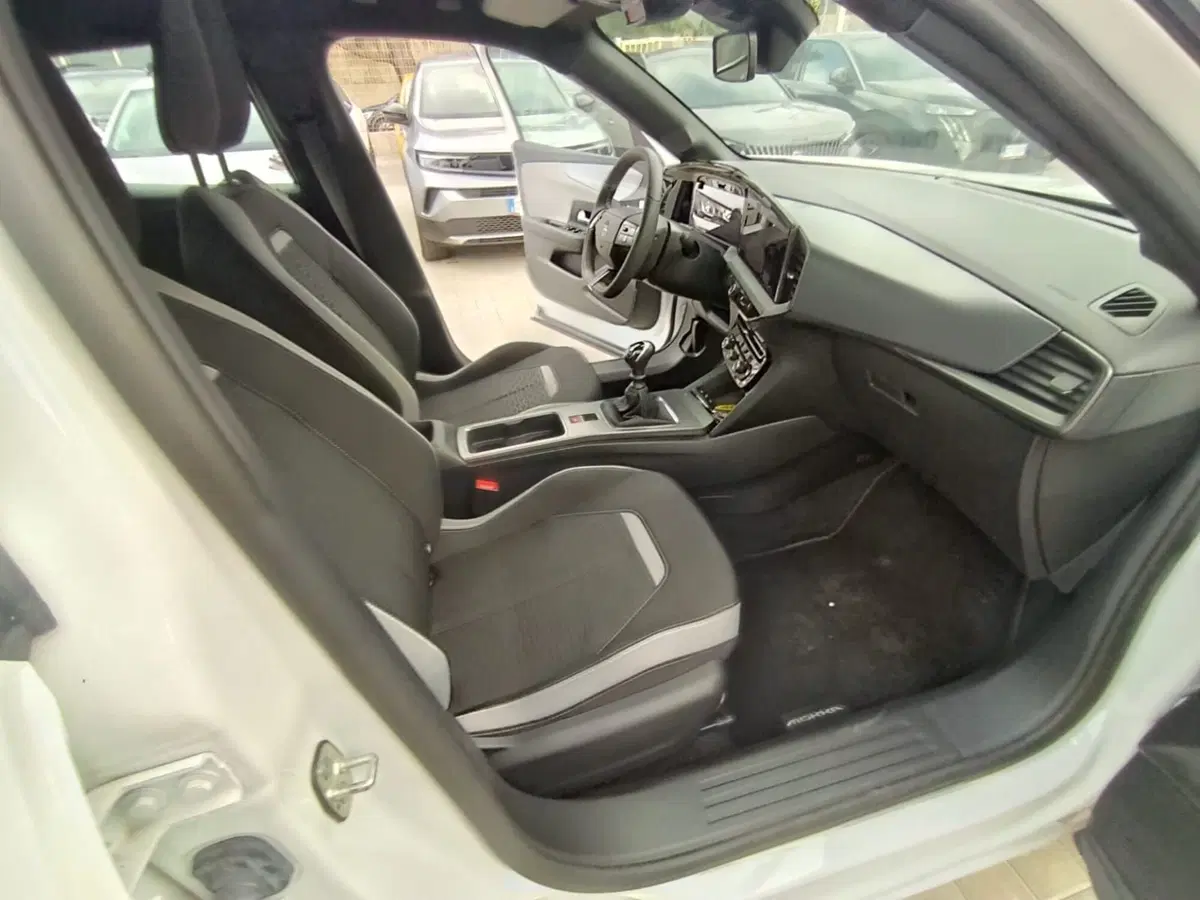 Opel Mokka nuova a Massa-Carrara (5)