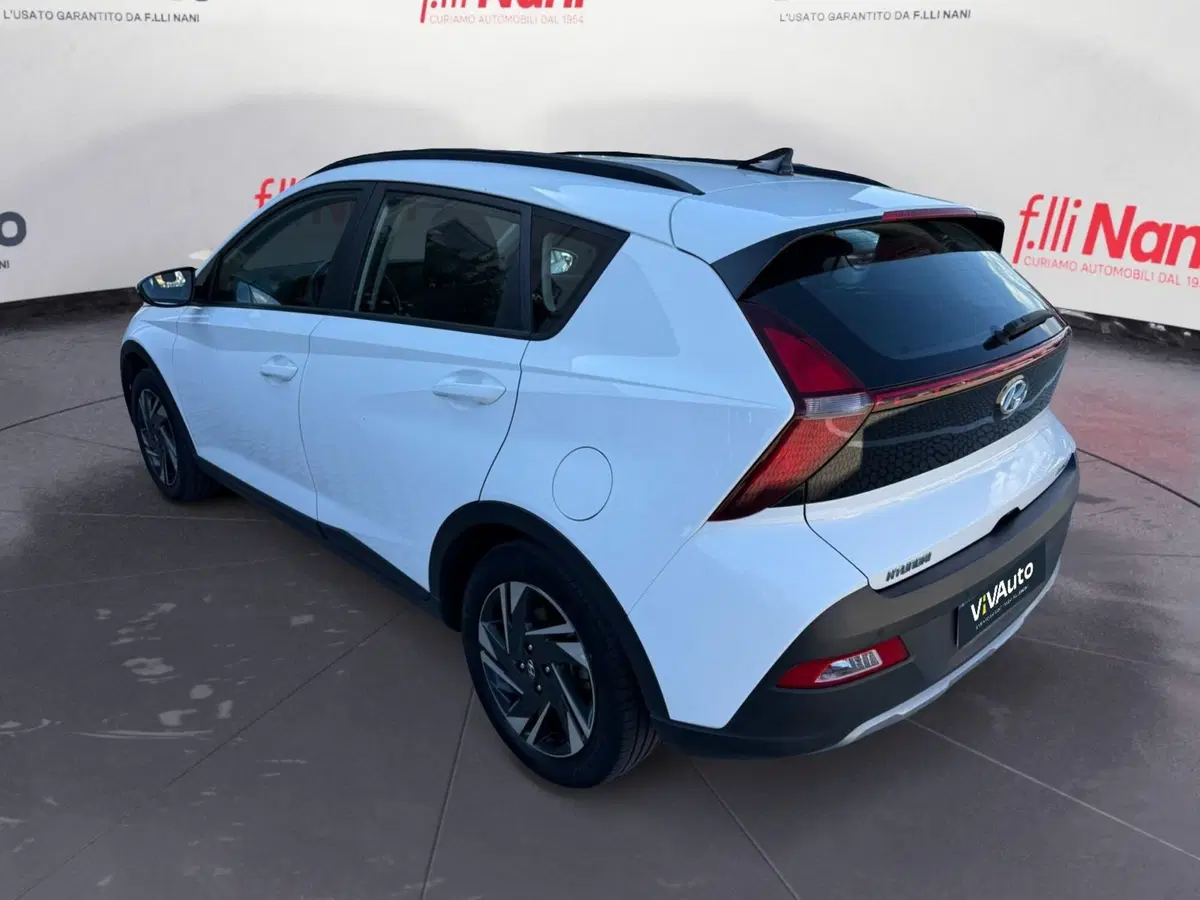 Hyundai Bayon usata a Massa-Carrara (17)