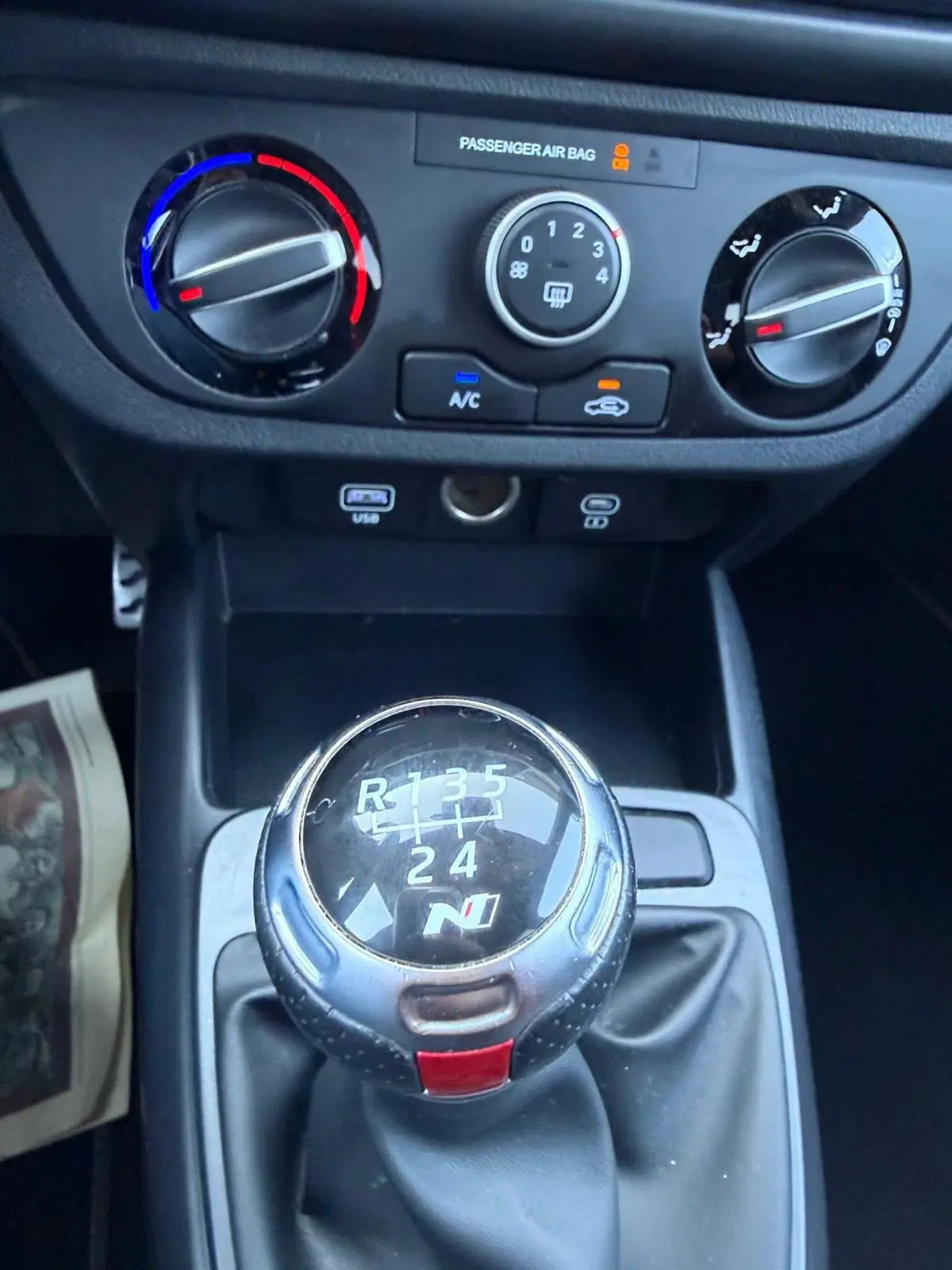Hyundai i10 usata a Massa-Carrara (15)