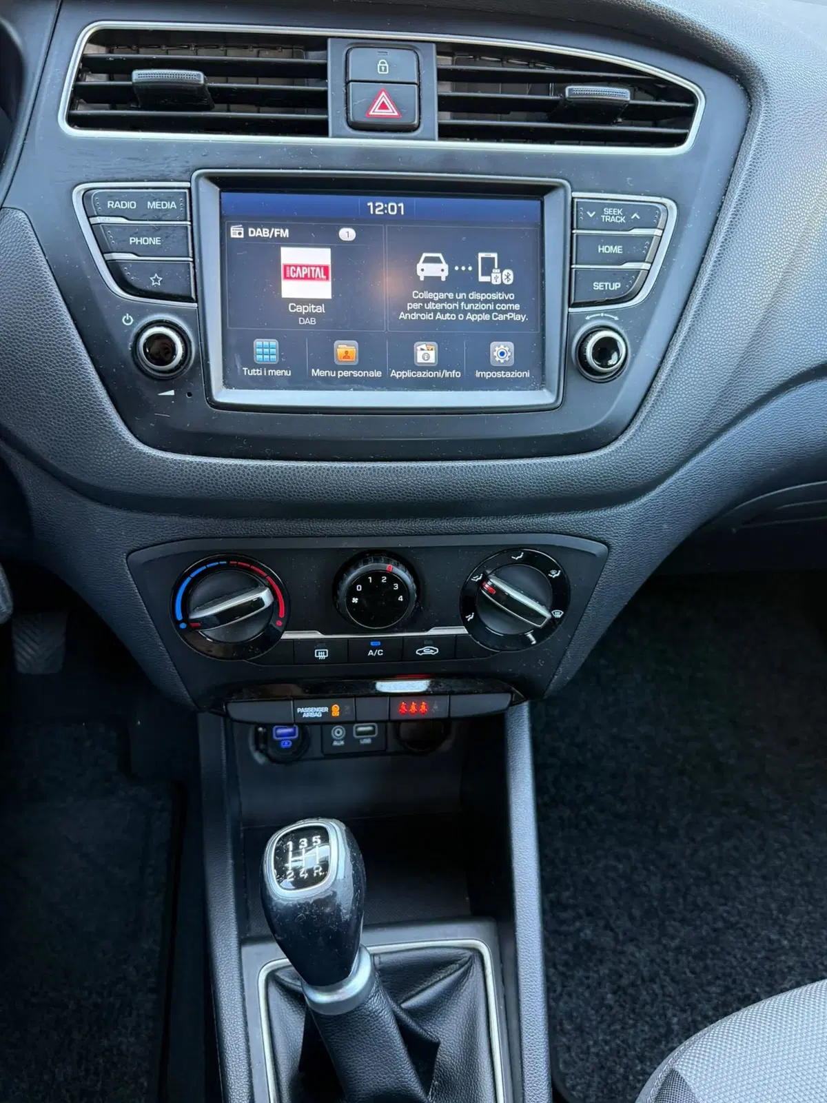 Hyundai i20 usata a Massa-Carrara (16)