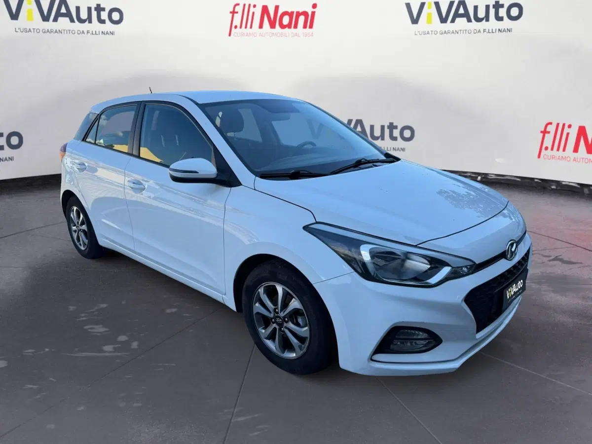 Hyundai i20 usata a Massa-Carrara (17)
