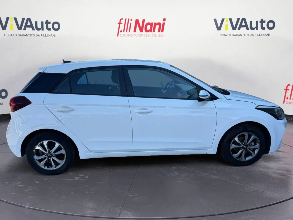 Hyundai i20 usata a Massa-Carrara (7)