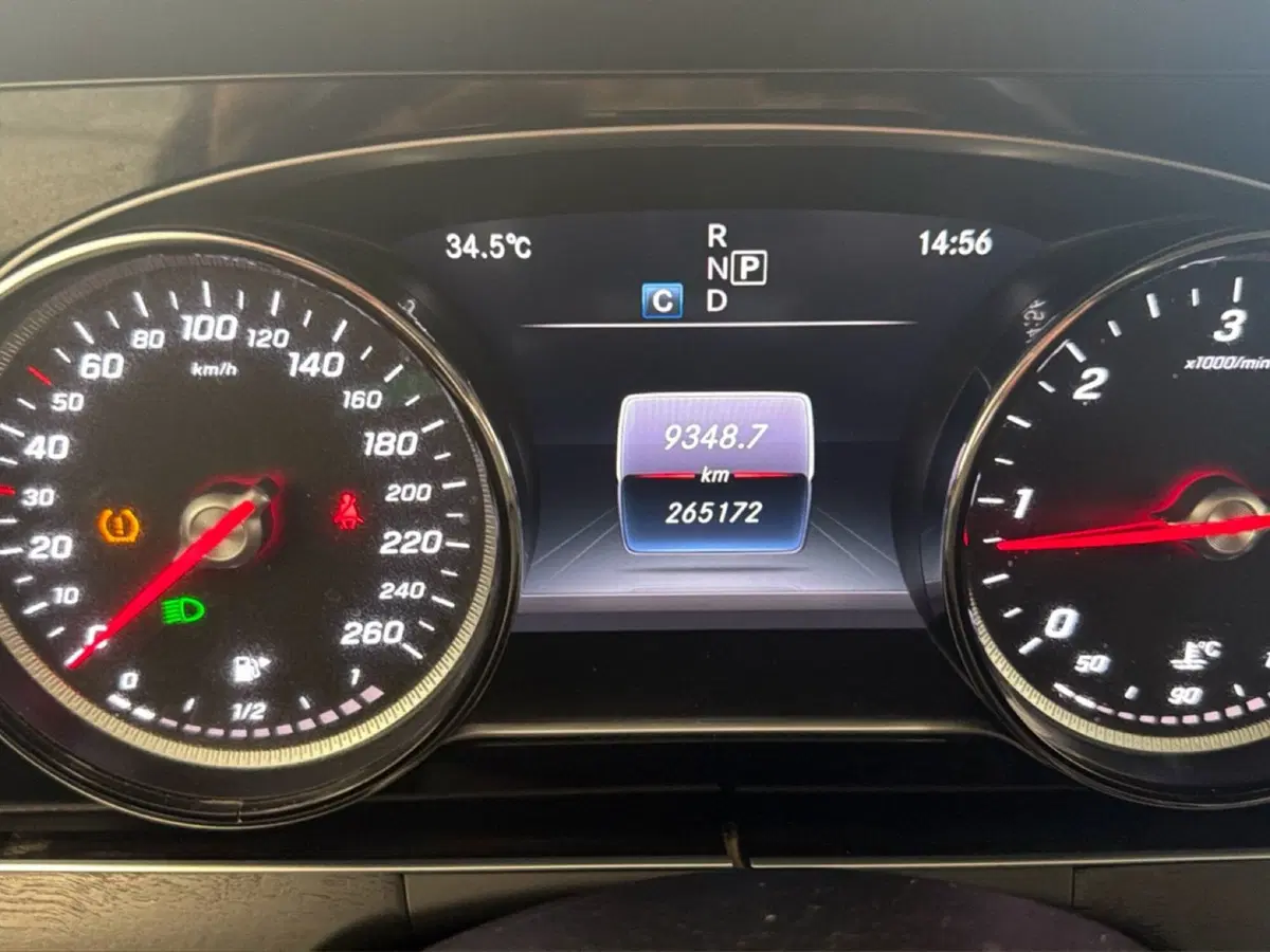 Mercedes-Benz Classe E Station Wagon usata a Palermo (13)