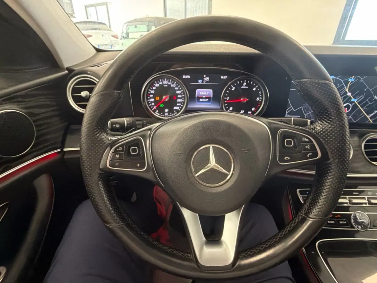 Mercedes-Benz Classe E Station Wagon usata a Palermo (16)