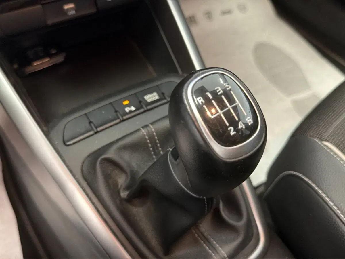 Kia Rio usata a Palermo (15)