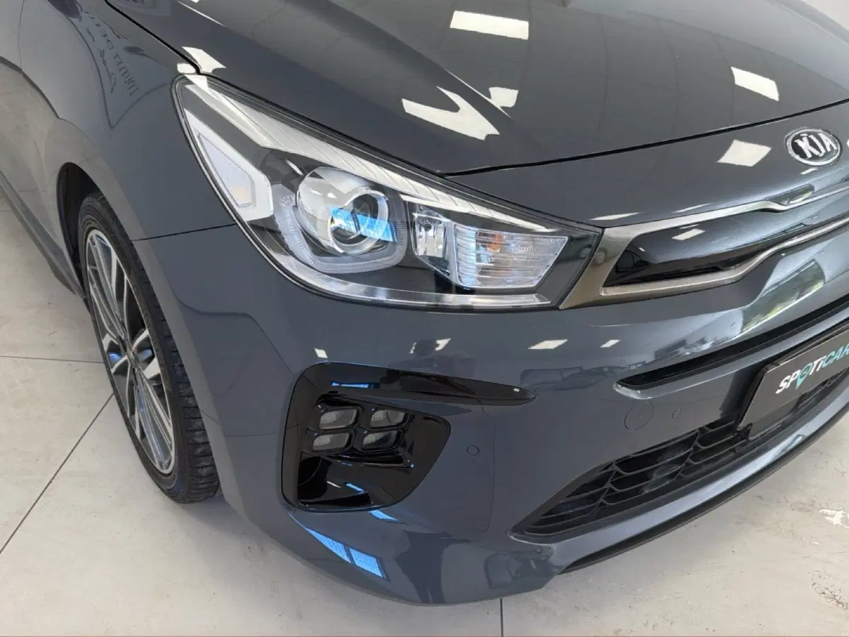 Kia Rio usata a Palermo (4)