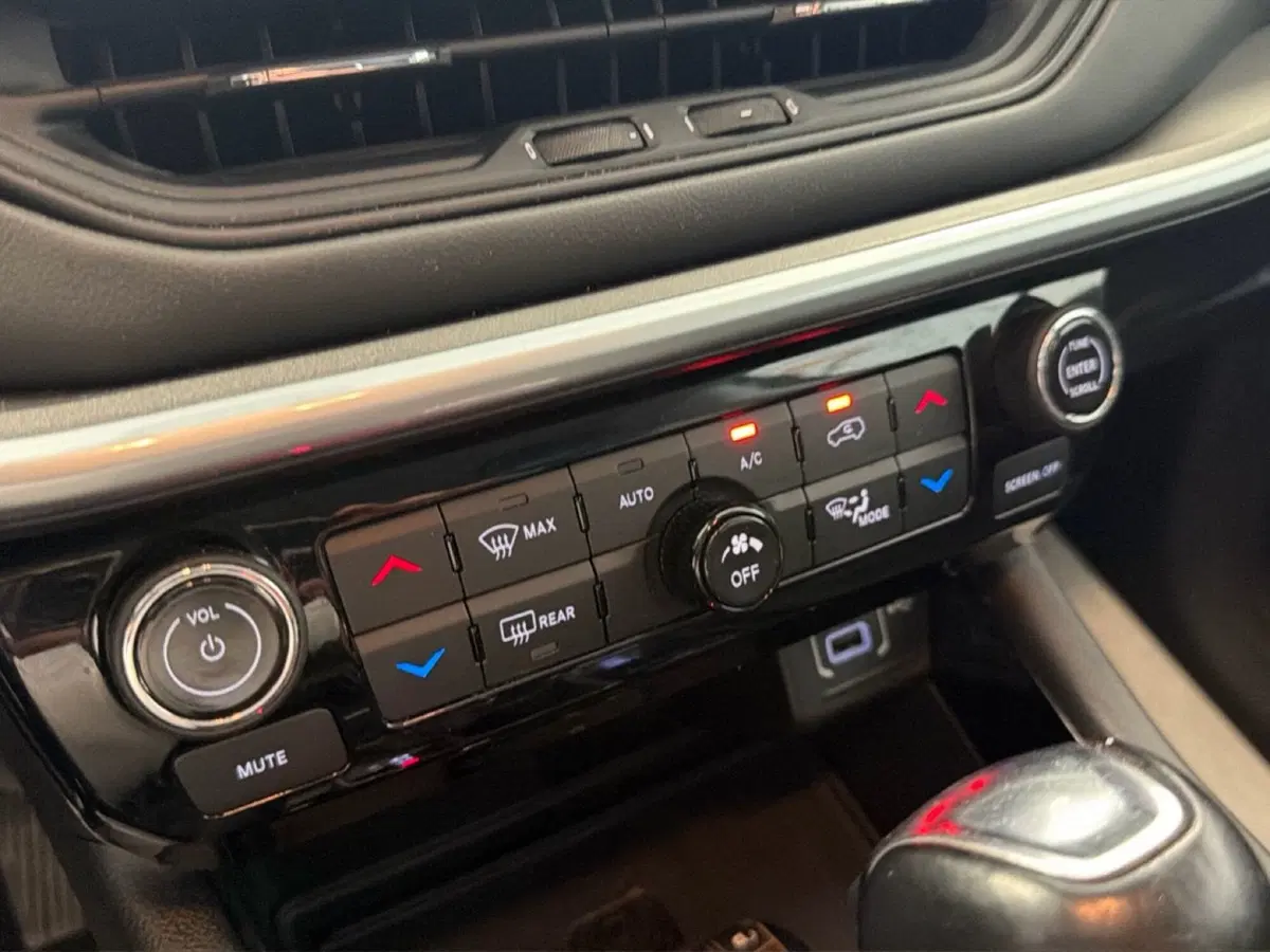 Jeep Compass usata a Palermo (16)